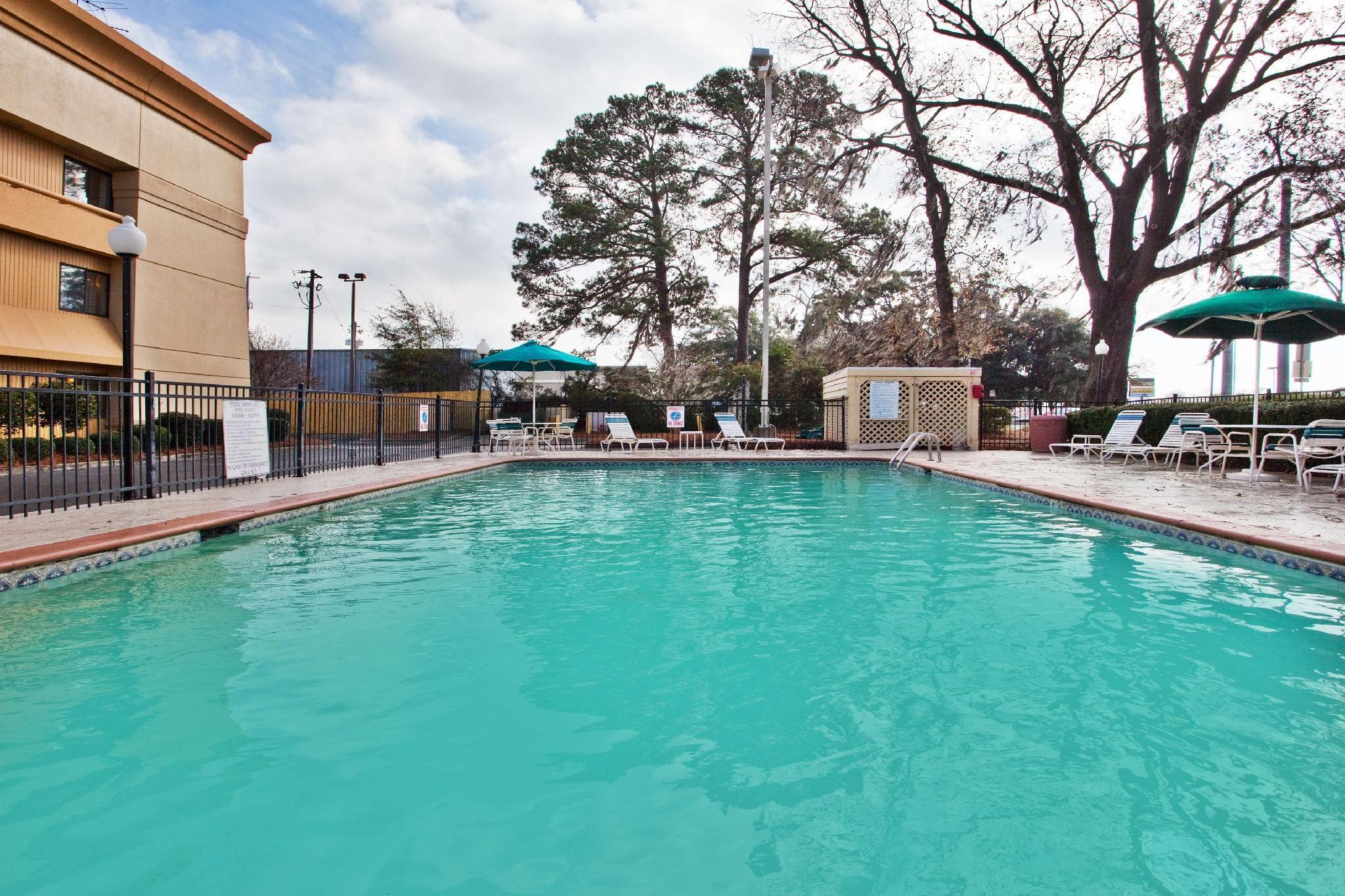 Spark By Hilton Savannah Midtown Eksteriør billede